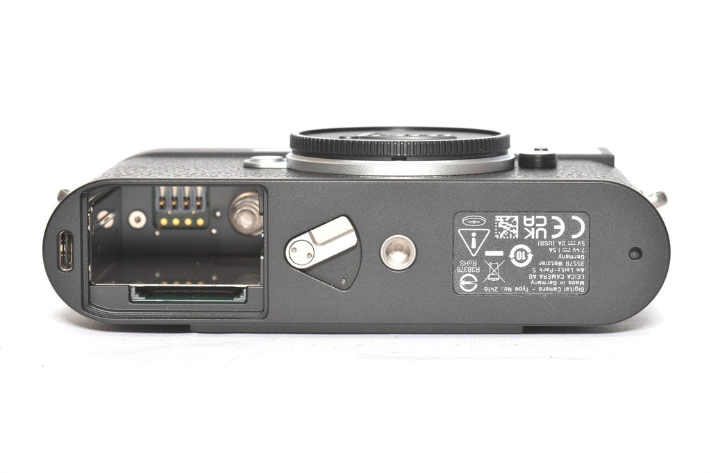 Leica M11 Digital Rangefinder Camera – Black Chrome (Open Box, Virtually Unused)